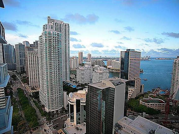 2nd image of 1060 Brickell Ave APT 3103