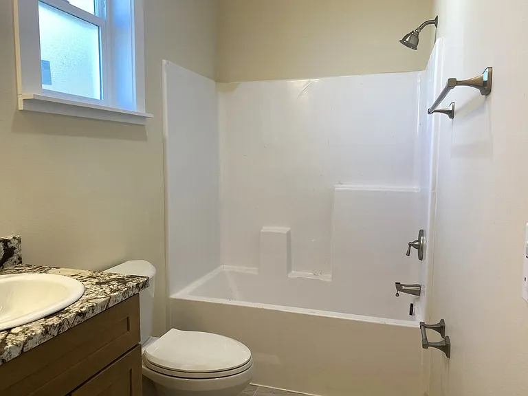 332 Lolly Ln — Photo 15