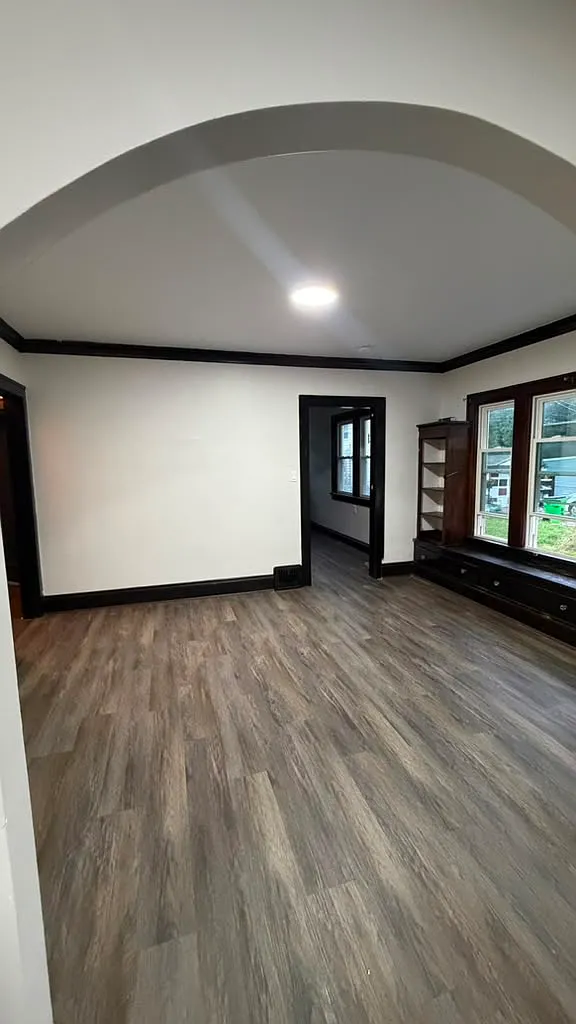 10009 Sladden Avenue - 1 — Photo 4