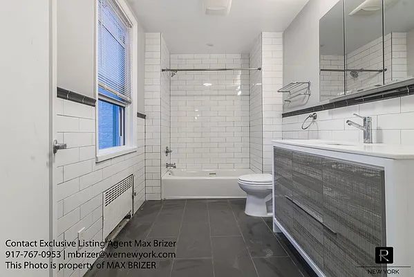 Rented by R New York | media 31