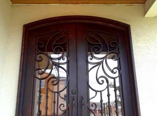 422 S Acme Rd, San Antonio, TX 78237