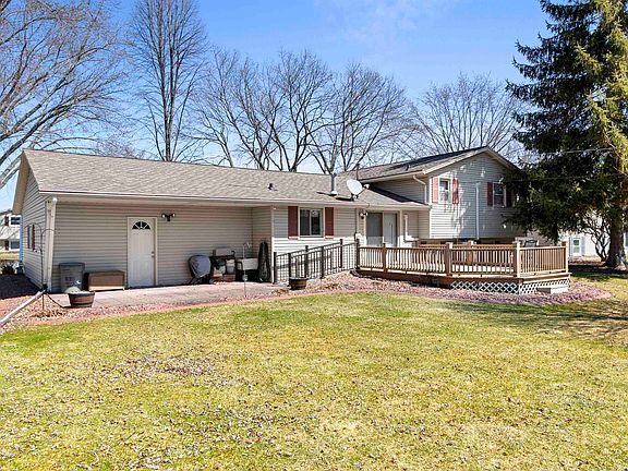 5th image of 1281 Valley View Rd