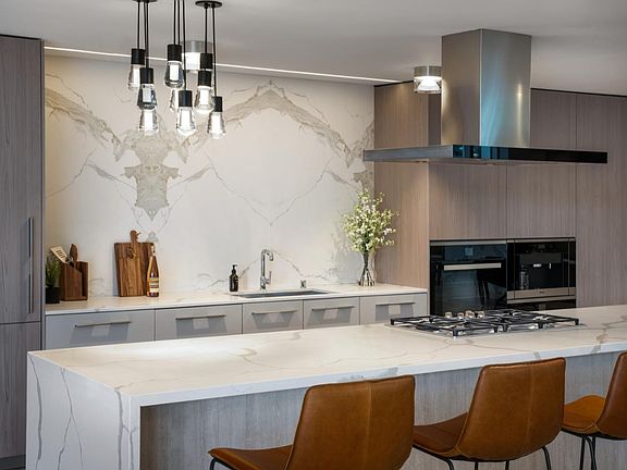 3rd image of 188 W Saint James St #10319