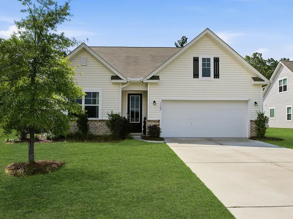 1122 Wading Point Blvd, Huger, SC 29450