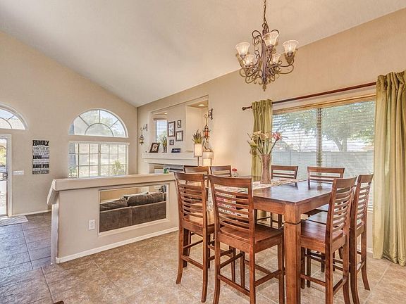 3rd image of 12618 W Sunnyside Dr