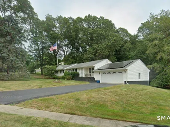 13 Robin Drive, East Haven, CT 06513