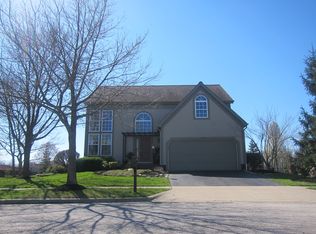 7450 Wyndle Ct, Dublin, OH 43016
