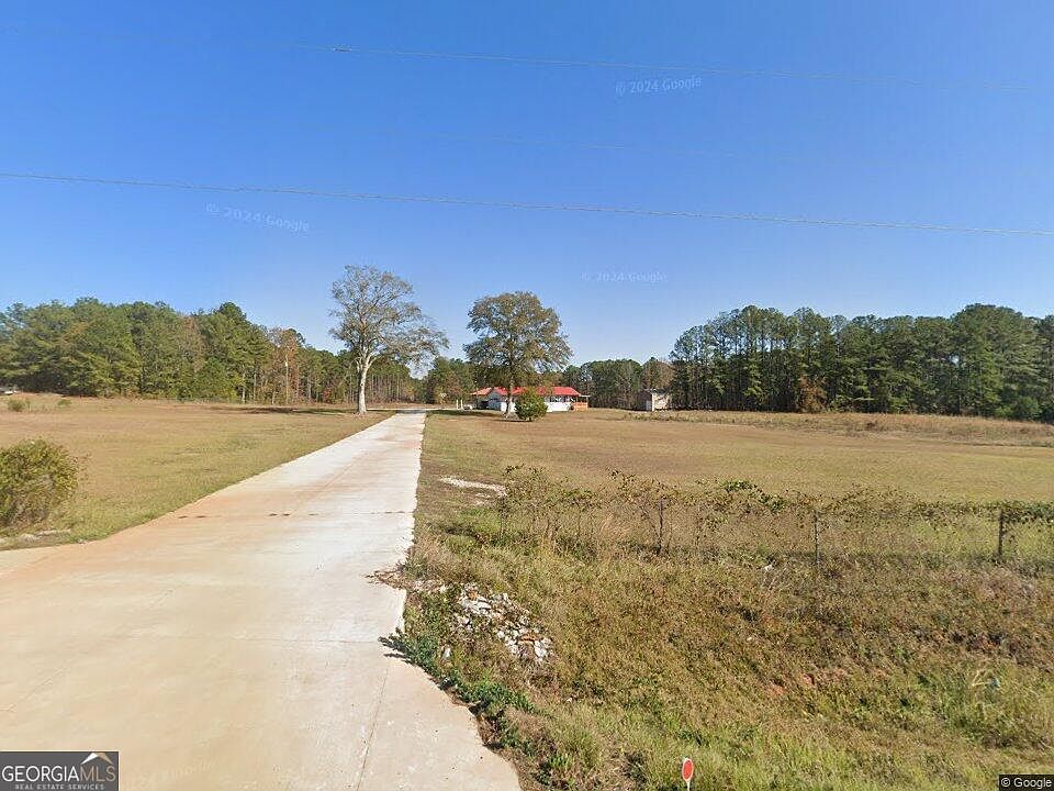 2nd image of 145 Jarrell Hogg Rd