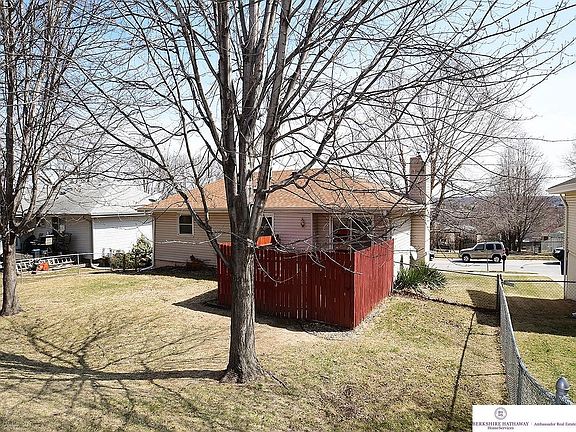 3rd image of 9608 S 23rd St