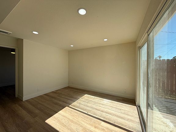 4th image of 1105 E Avenue J4 #1107
