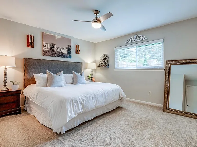 2615 Rosefield Dr — Photo 20