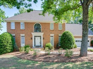 1604 Holly Lake Cir, Snellville, GA 30078