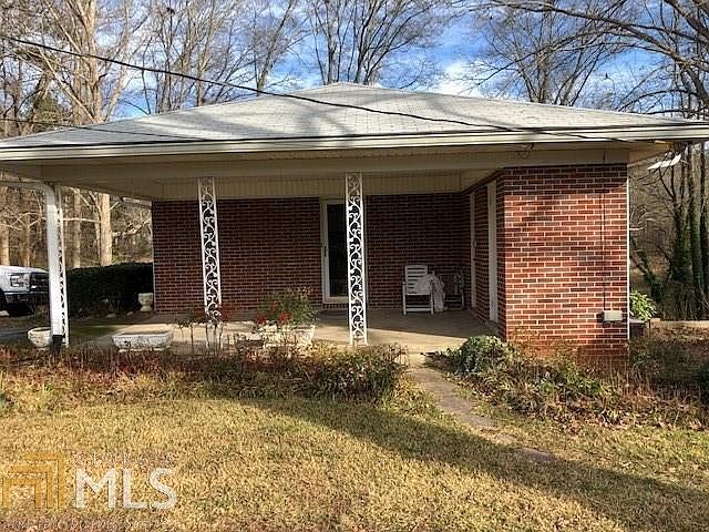 2nd image of 402 Vineyard Rd