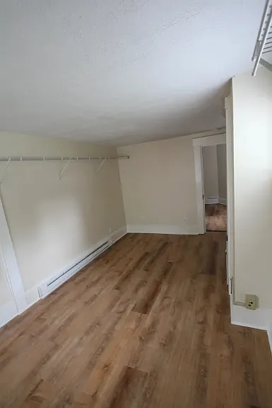 215 N College Ave — Photo 16