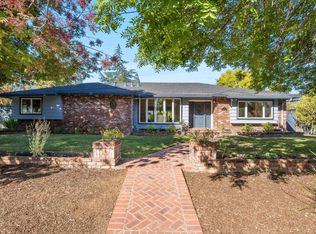 14 Sunkist Ln, Los Altos, CA 94022
