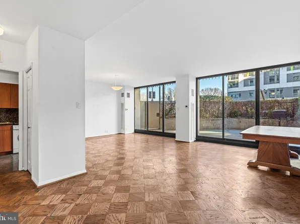 2700 Virginia Ave NW #109, Washington, DC 20037