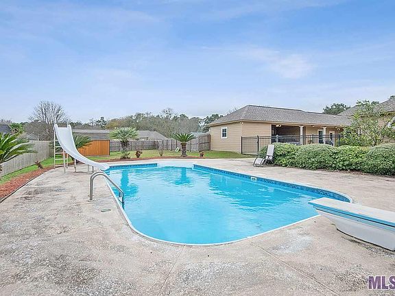 3rd image of 12668 Pendarvis Ln