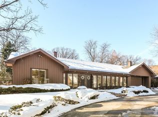 220 N Cardinal Ave, Addison, IL 60101