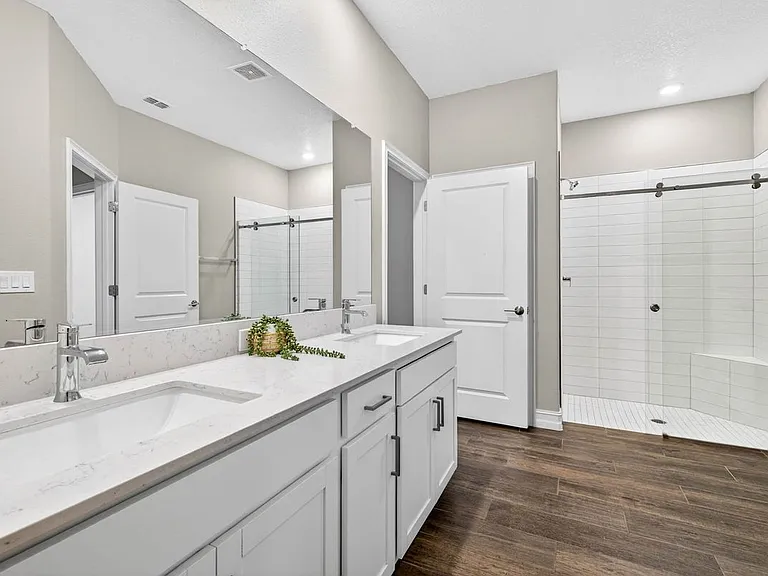 19462 Forest Garden Ct — Photo 31