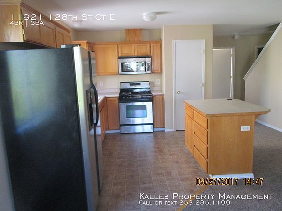 5th image of 11921 128th Street Ct E