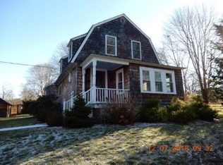 40 Brown St, South Kingstown, RI 02879