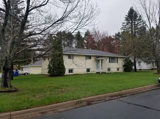 39057 2nd Ave APT 2, North Branch, MN 55056