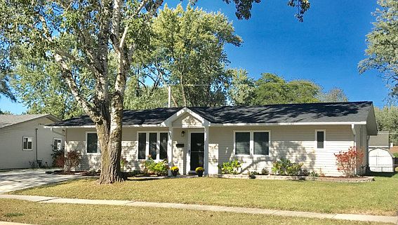 1st image of 118 Crestwood Dr