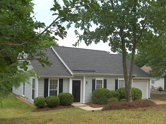 Maintenance Free Vinyl Exterior