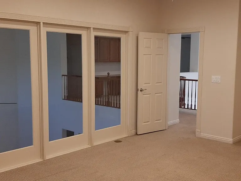 230 Valerian St — Photo 14