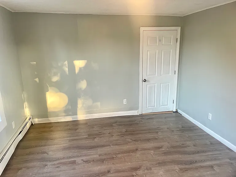 106 Webster St #2 — Photo 14