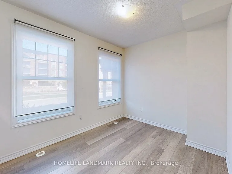 114 Baker Hill Blvd — Photo 2