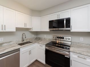 905 Mix Ave #201H, Hamden, CT 06514