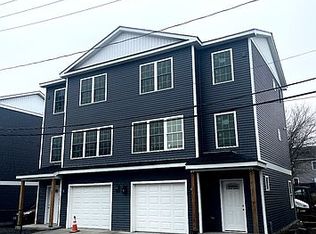 5 Crawford St, West Warwick, RI 02893