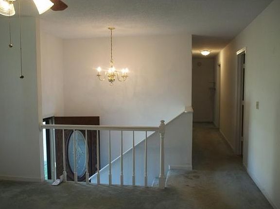 4th image of 1129 Cooper St