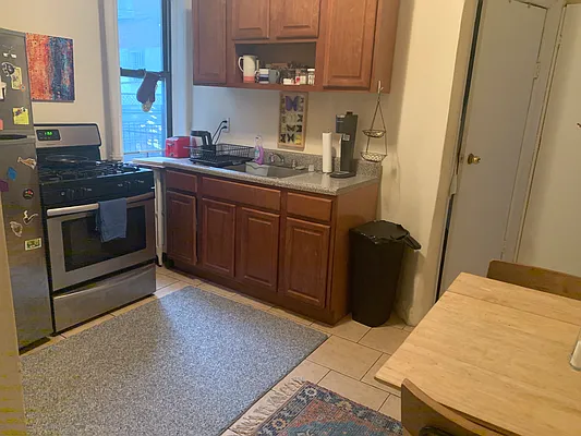 Rented by Signature Property Realty | media 42