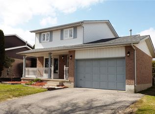 52 Rushbrook Dr, Kitchener, ON N2E3C3