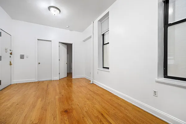 Rented by Compass | media 5