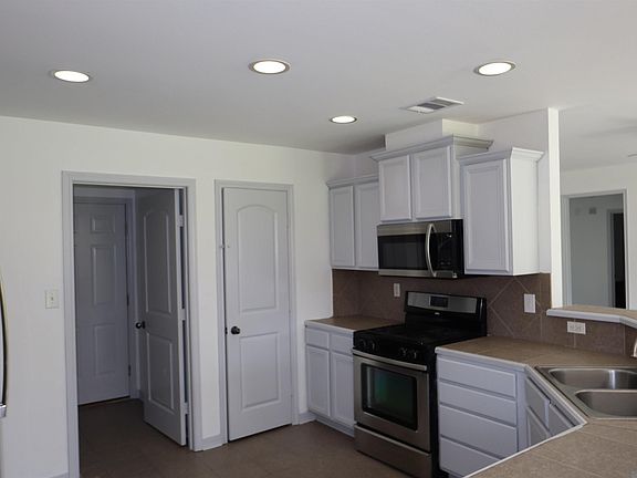 4th image of 17267 Cherry Creek Dr