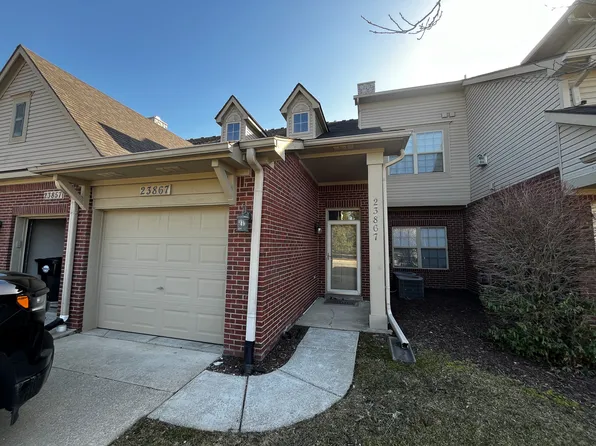 23867 Greenwood Dr, Flat Rock, MI 48134