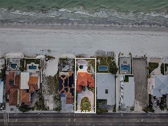 3rd image of 16116 Gulf Blvd