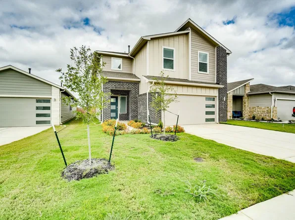 428 Millbrook Blvd, San Marcos, TX