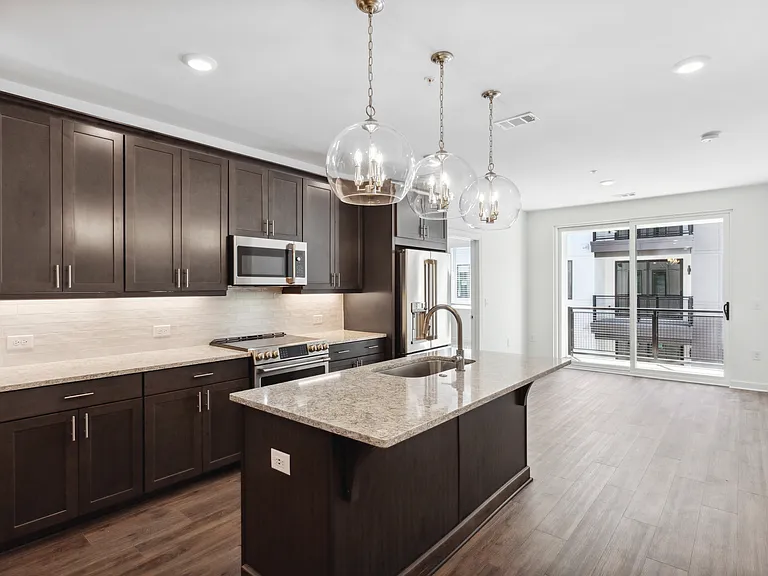 383 Grant Cir SE — Photo 17