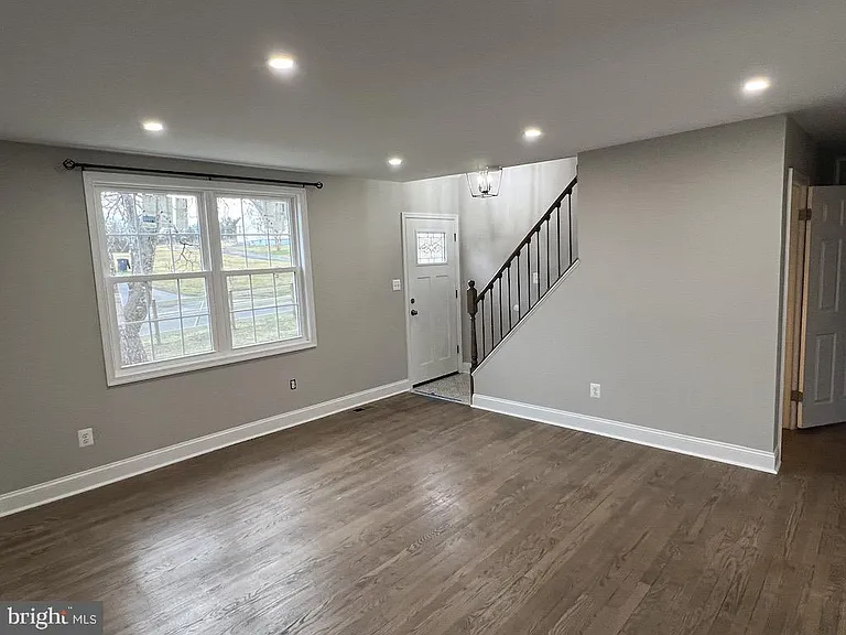 11160 Tippett Rd — Photo 7