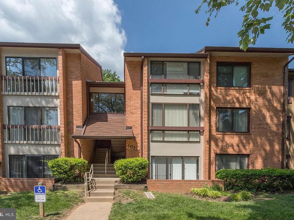 1st image of 10216 Bushman Dr APT 211
