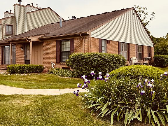 4th image of 38891 Country Cir #132