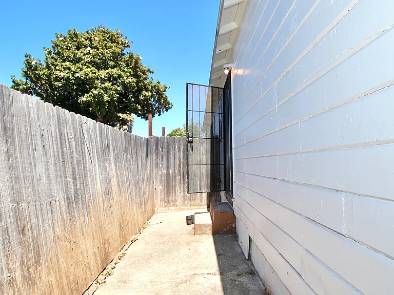 21764 Vallejo St #46 — Photo 13