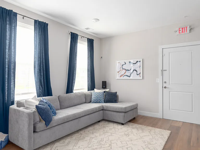 InteriorPhoto - 2023-07-18T001435.728