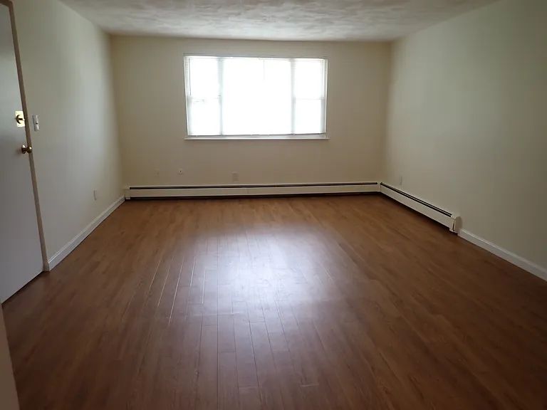 53 Cushing St #4 — Photo 5