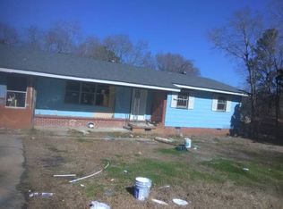 406 Clubview Dr, Jackson, MS