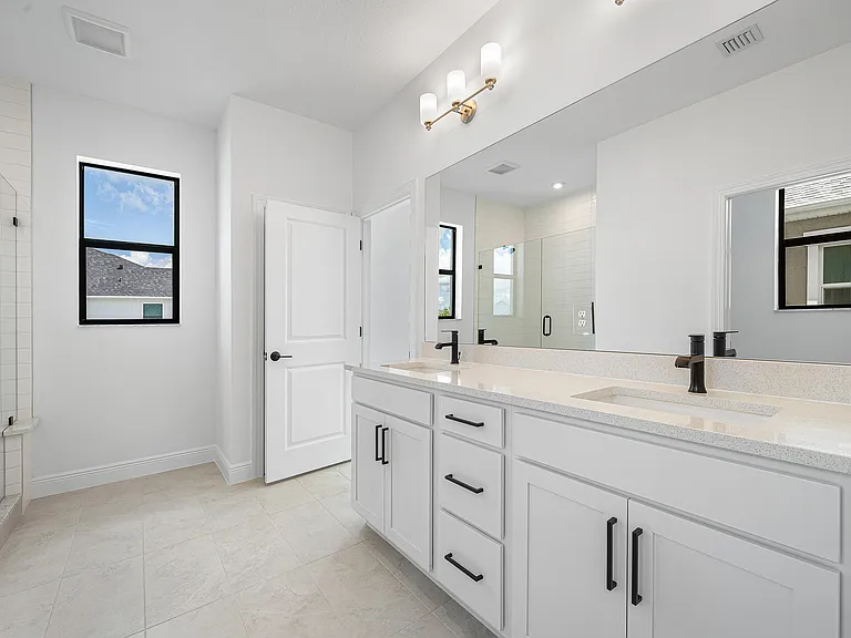 920 SW Newfield Ave — Photo 28